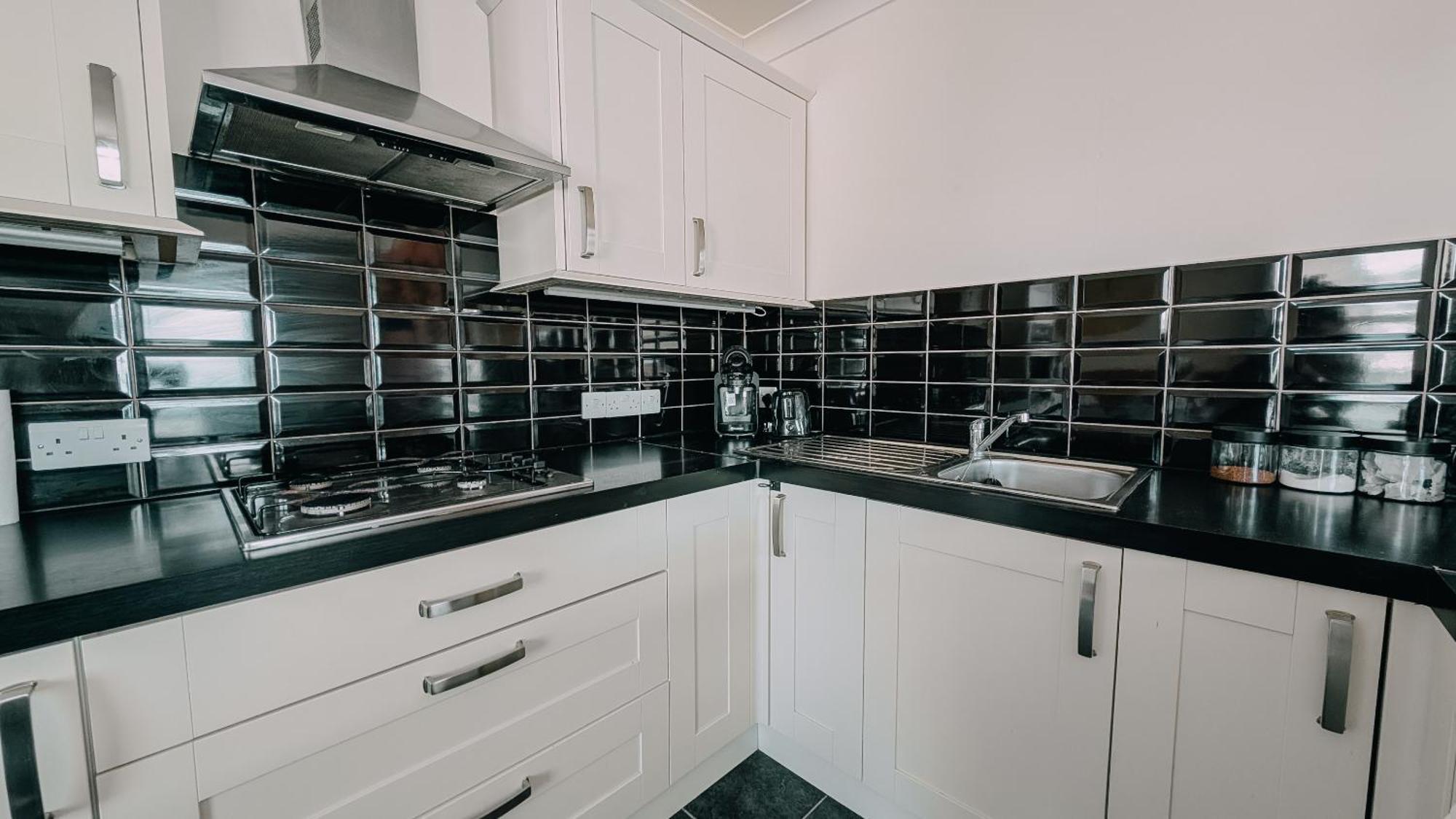 Apartment Apartment- Stunning Sea Views- 100m To Beach- Sleeps 6 Newquay (Cornwall)
